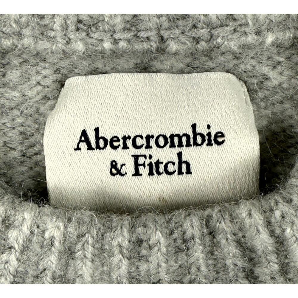 Abercrombie & Fitch women Luxe Soft Brushed grey Sz XS ribbed crewneck sweater - Picture 3 of 8
